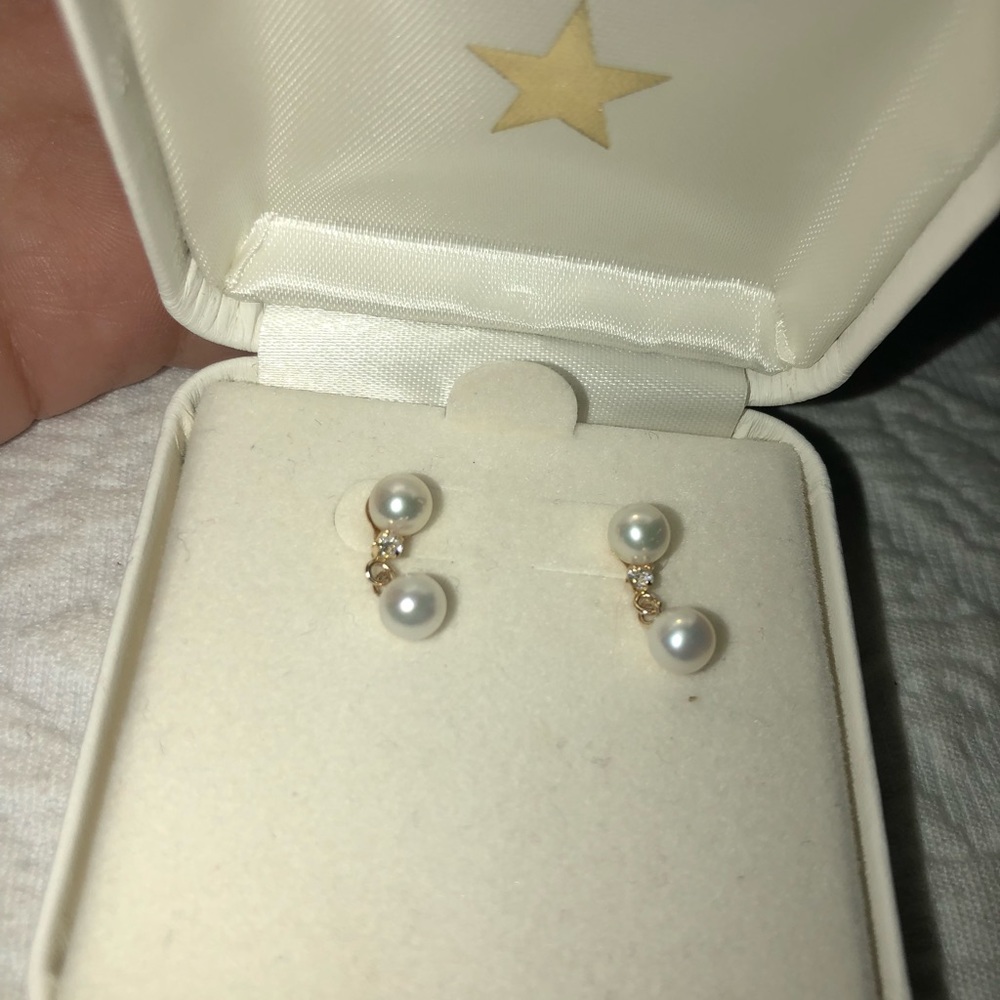 Pearl Drop Earrings